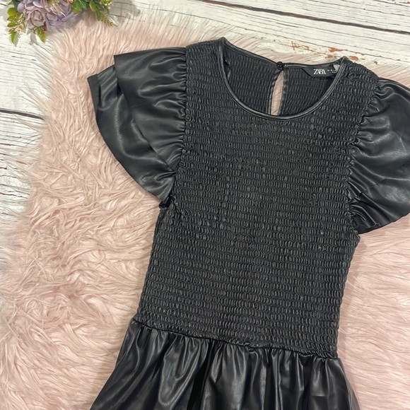 NWT Zara Black Faux Leather Smocked Midi Dress - Picture 7 of 10